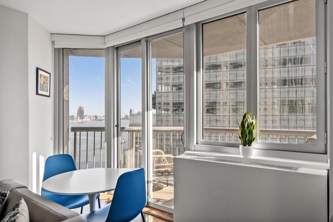 Appartamento Picturesque 1br In Nyc Balcony